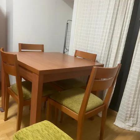 En Pirineos Apartment